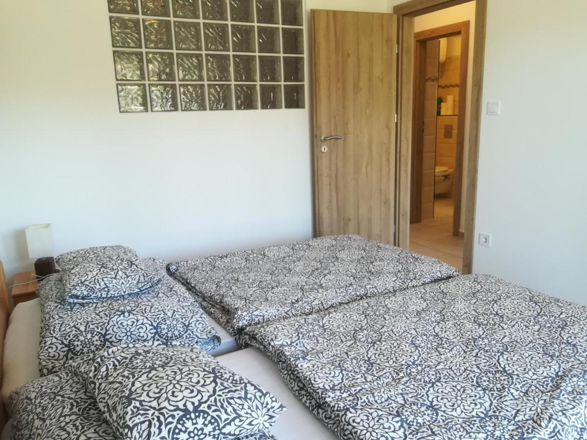 Zamardi Siraly Apartment Luaran gambar